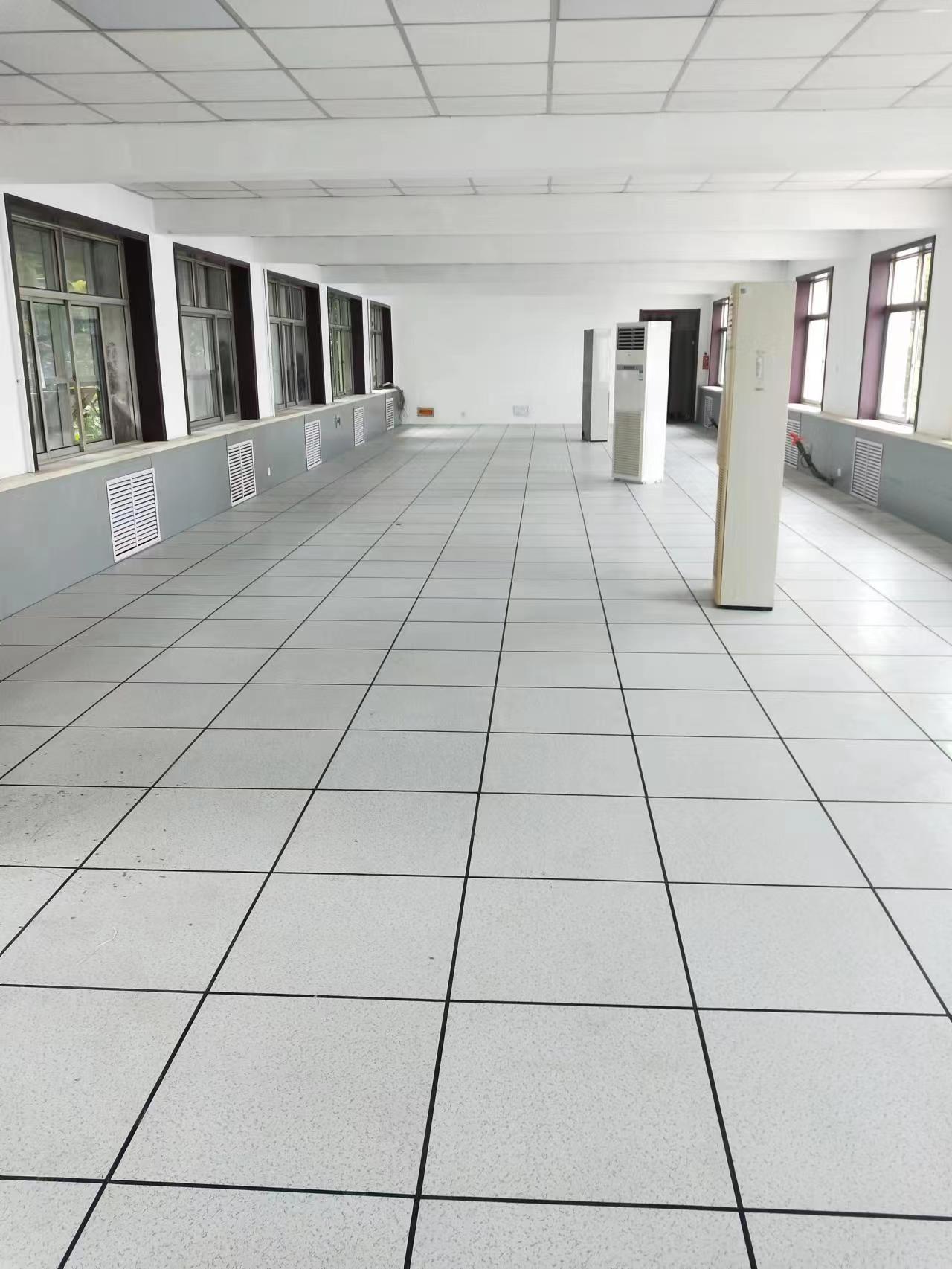 专业团队上门施工